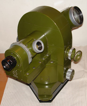 image of a Chinese balloon theodolite showing eyepiece, both objectives and mirror for illuminating the circle scales.